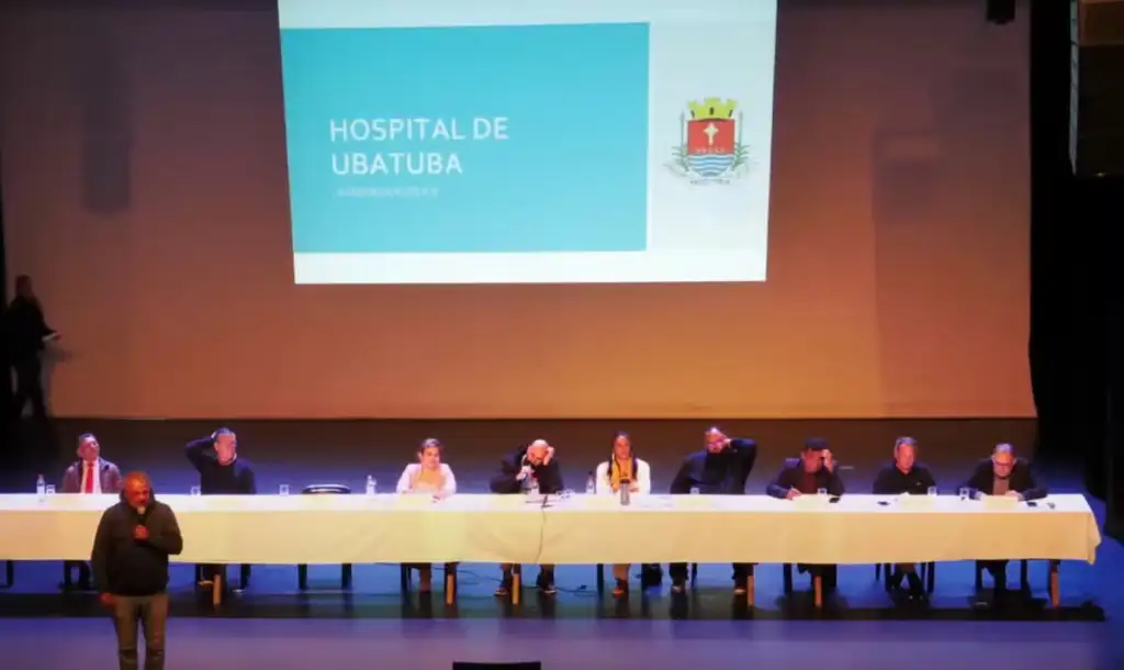 Vereador do PL chama mulher de cachorra em audiência pública e diz que é "normal"