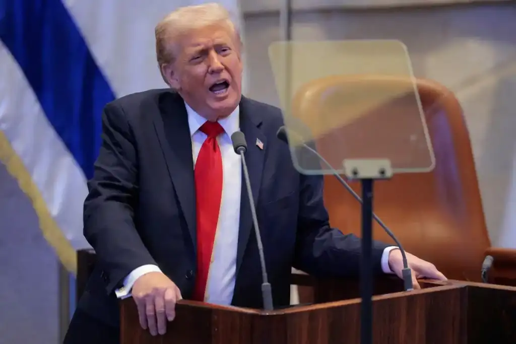 Trump busca reformar sistema de refugiados nos EUA para favorecer apenas pessoas brancas