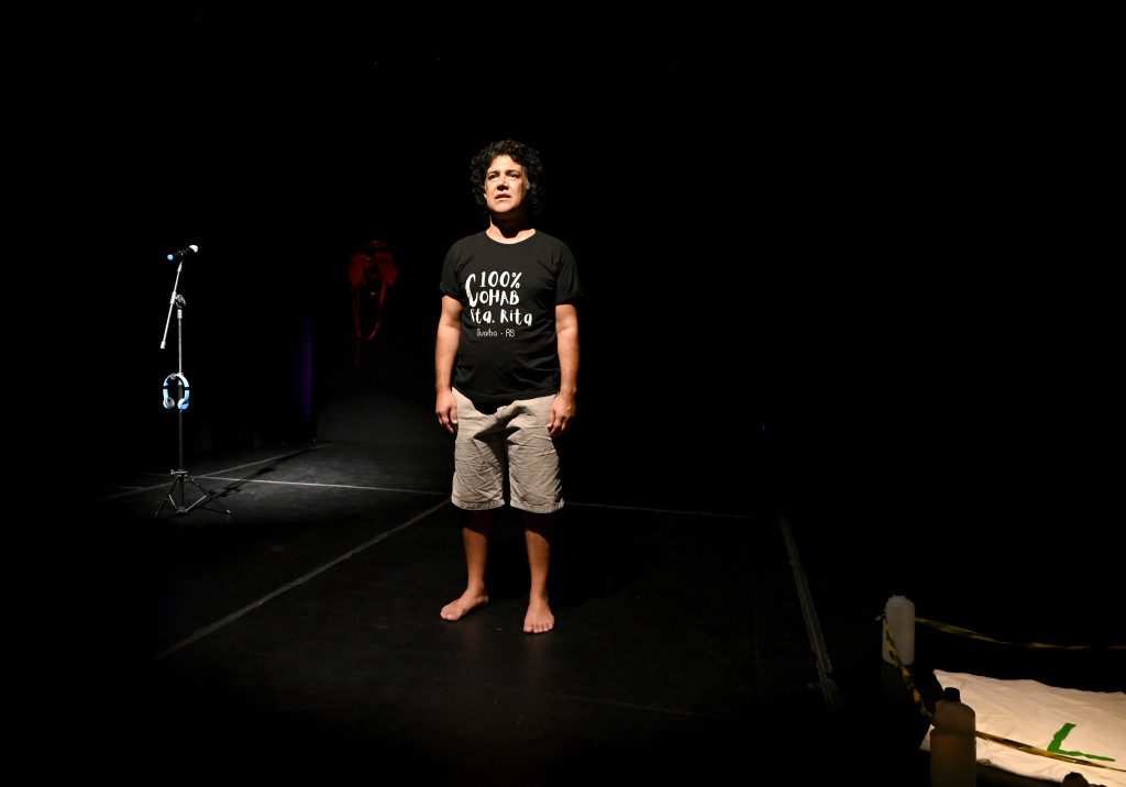 Adelino Costa retorna ao palco com nova temporada de “Não Tem Meu Nome” no Teatro Arthur Azevedo