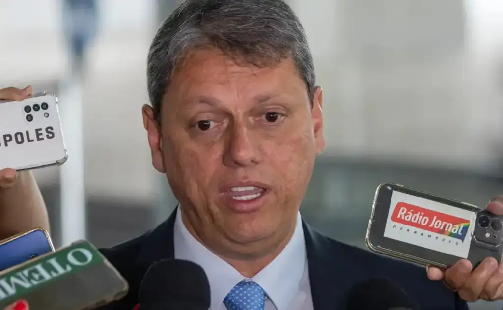 Sóstenes Cavalcanti agradeceu nominalmente o candidato da extrema-direita à presidência pela ajuda na busca de votos para barrar a MP que taxava bets e bancos