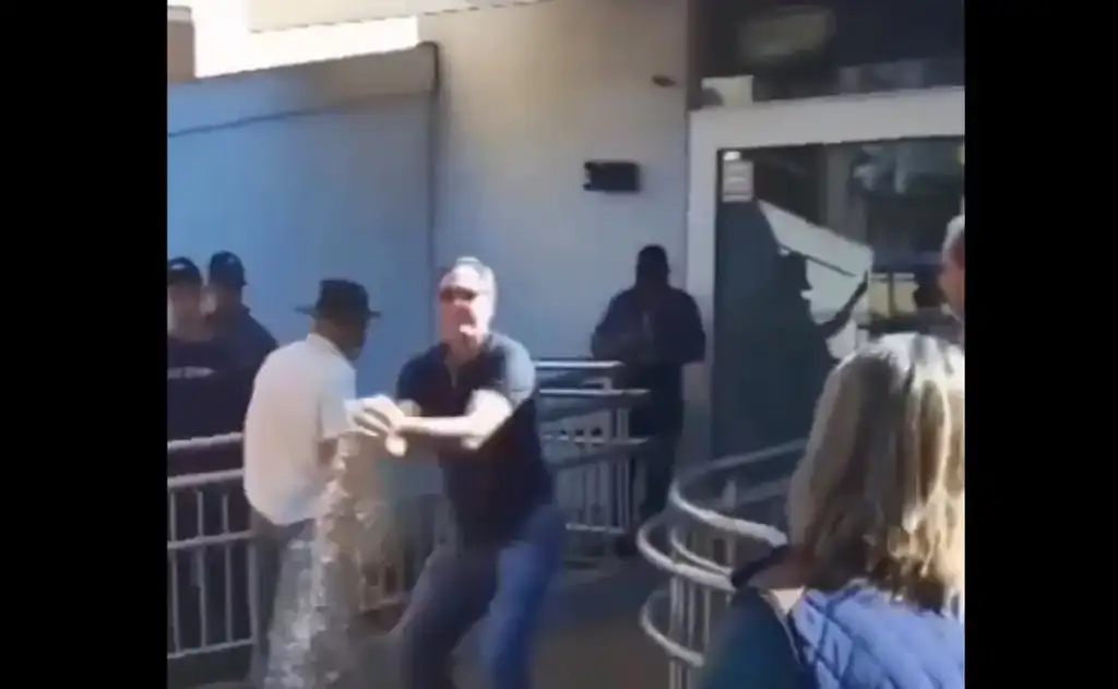 Em um vídeo publicado nas redes sociais, um dos manifestantes culpa o governo Lula pelo preço baixo do produto