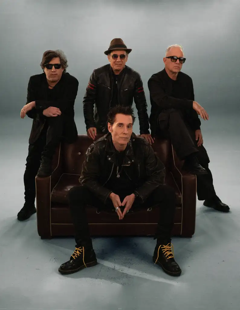 Capital Inicial retoma composições autorais e lança o EP “Movimento”