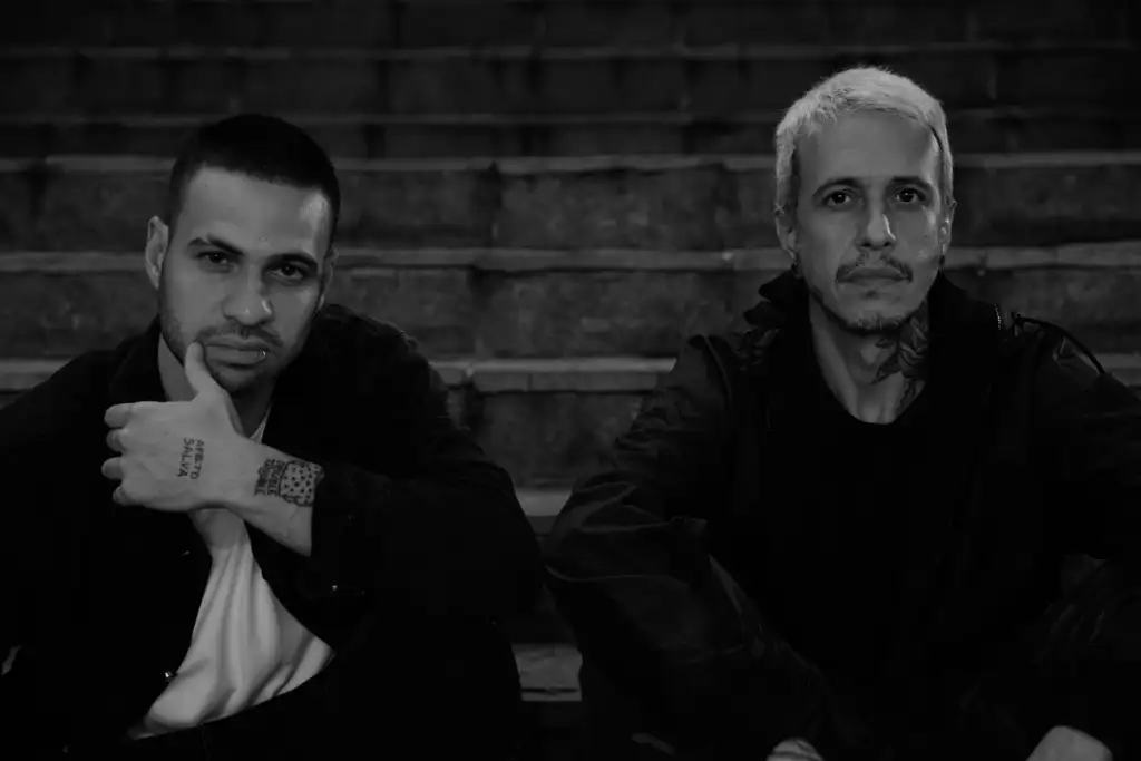 Duo Setor Norte lança álbum de estreia 'Palavras Inteiras' com crítica social e afetividade