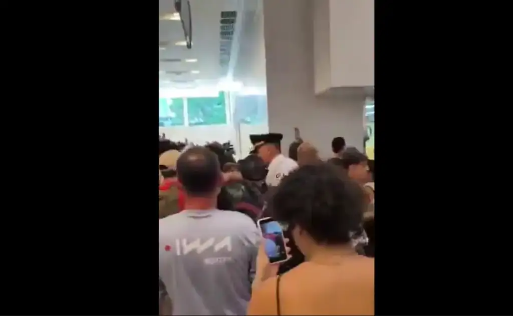 Manifestantes aproveitaram a visibilidade dada pelo programa de TV para reforçar a defesa de uma jornada semanal de trabalho mais humanizada