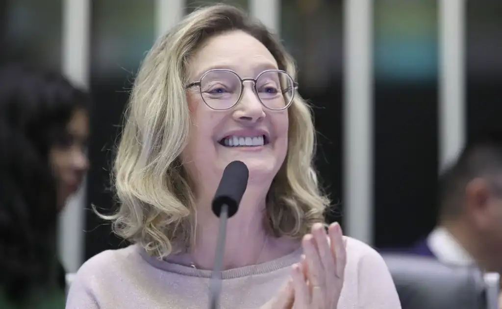 Deputada que enfrentou Bolsonaro já em 2003 tem convicção de que combater a violência de gênero é fundamental para preservar a democracia