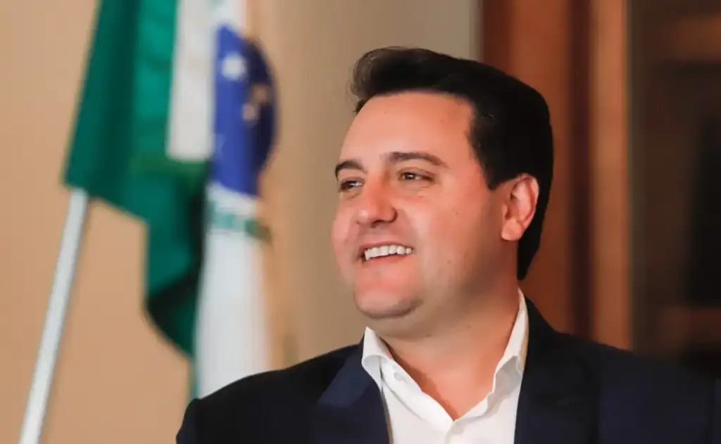 Governador aumentou o ICMS sobre combustíveis em janeiro mas não divulgou medida, fazendo de conta que não era com ele