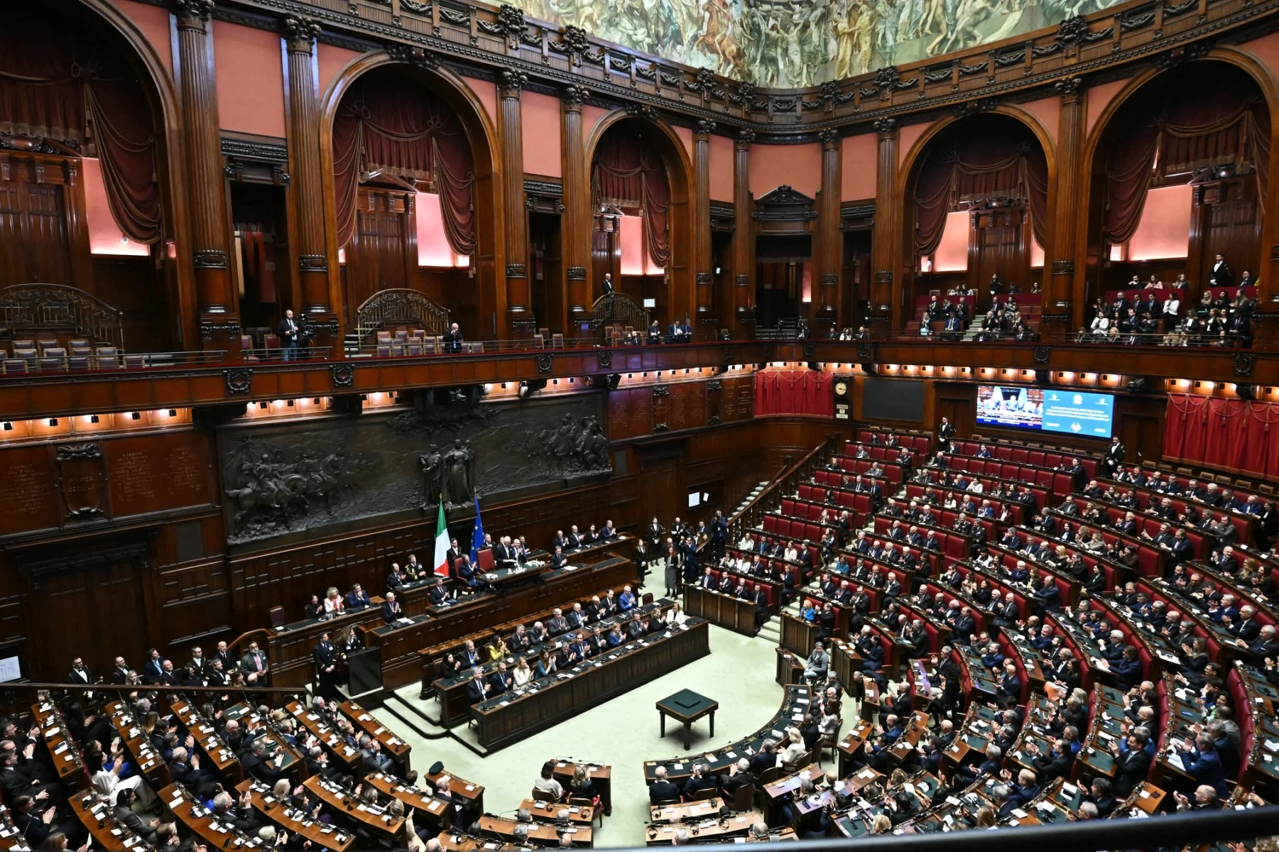 Justiça italiana em referendo: o que está em jogo para a democracia