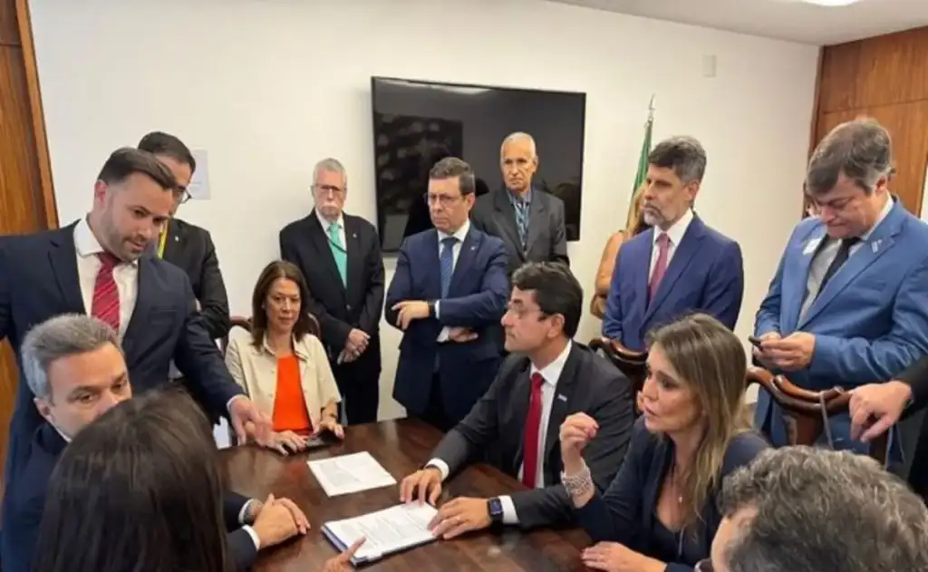 Integrantes das cúpulas do Judiciário e do Ministério Público brasileiros se uniram contra “punição máxima” para categoria