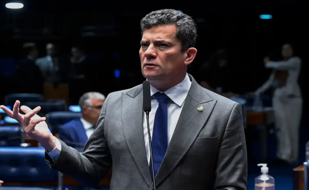 Até o atual presidente da legenda no estado, deputado federal Fernando Giacobo, anunciou que está de saída