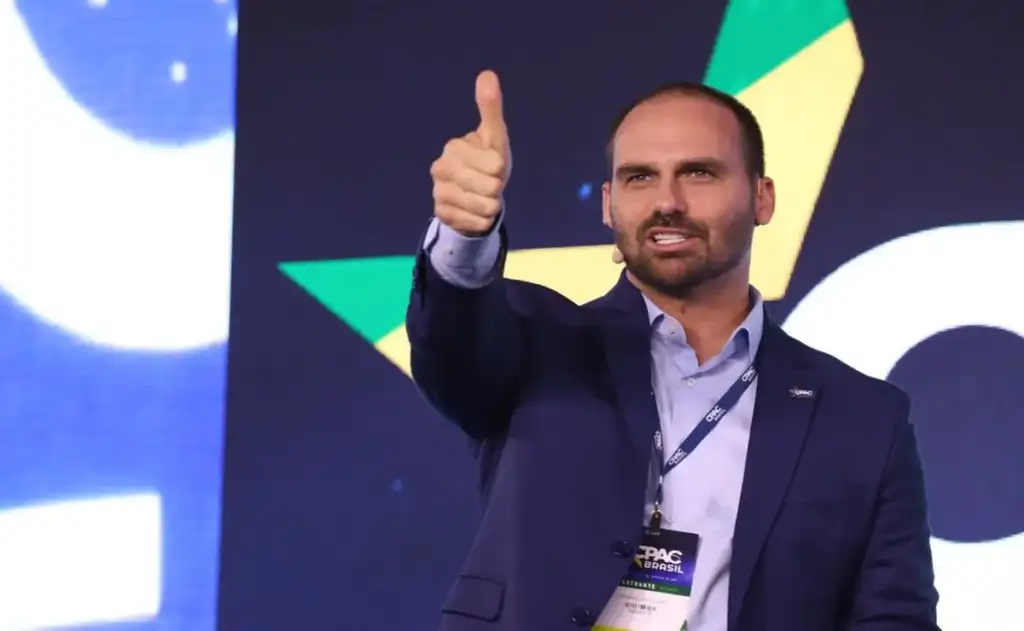 Segundo blogueiro, Eduarado queria ser o candidato do clã, mas como não conseguiu, agora fica arrumando conflitos internos