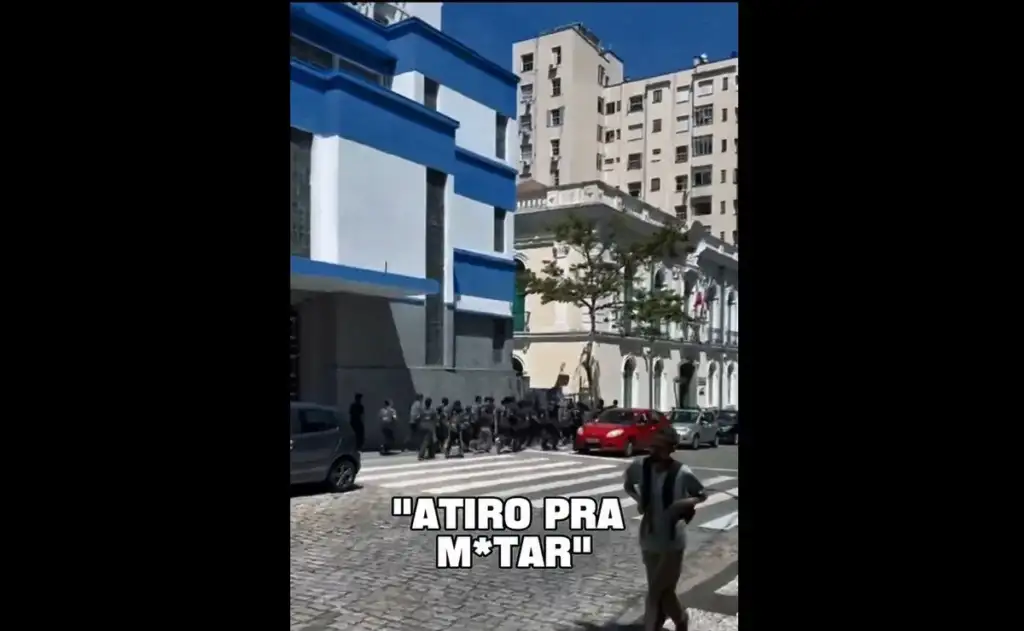 Denúncia protocolada por vereador busca a investigação do curso por incitação à violência e potencial violação do ECA