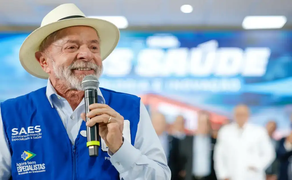 Lula abre 7 pontos de vantagem sobre Flávio Bolsonaro após áudios com Vorcaro