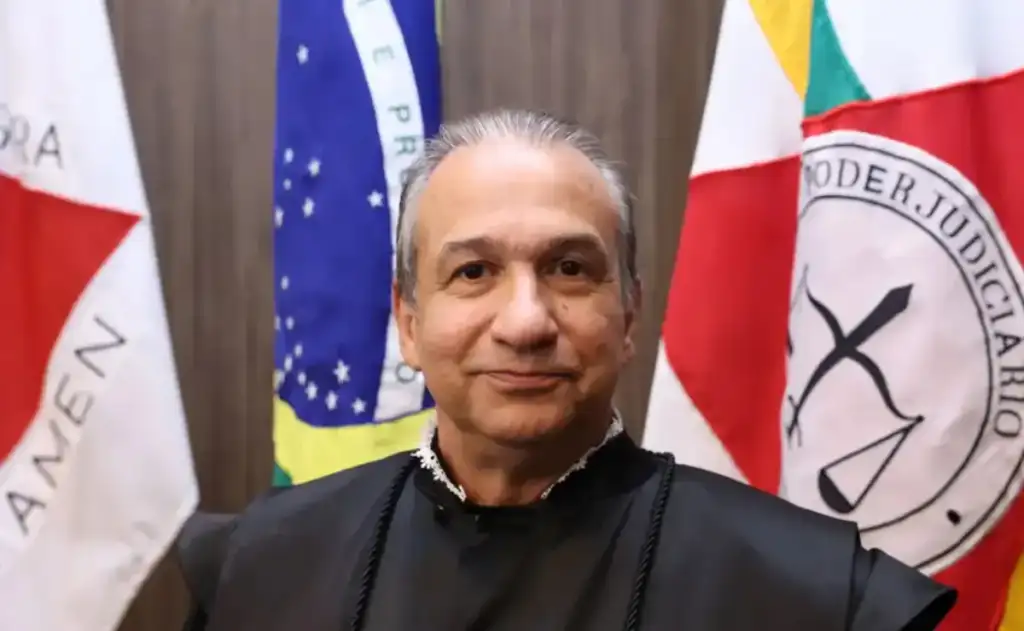 Magistrado é investigado também como suspeito de crimes sexuais contra ao menos sete vítimas