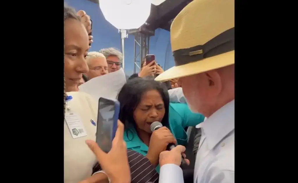 Moradora de comunidade disse que pediu a Jesus que lhe desse a oportunidade de conhecer o presidente