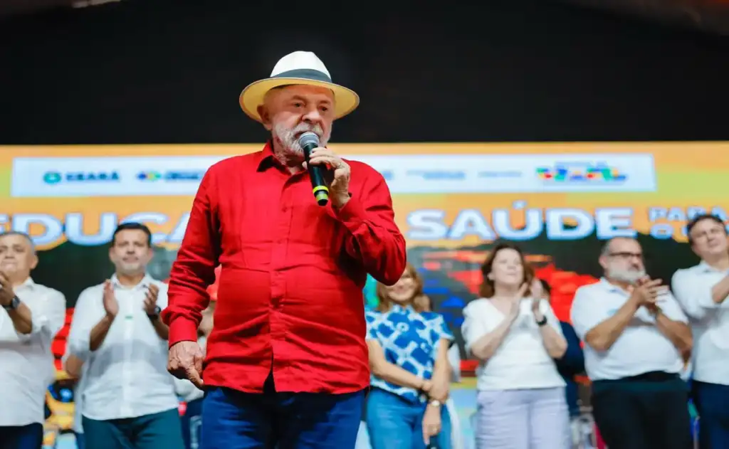 Presidente lembra que a origem das sanções impostas ao Brasil pelo governo Trump é a própria família Bolsonaro