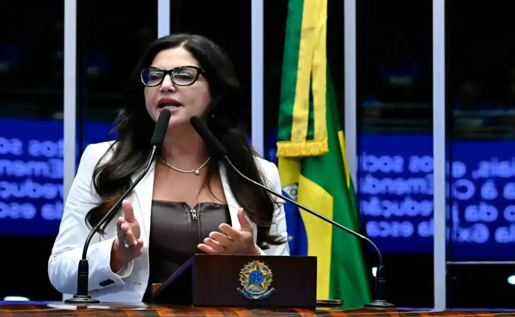 “Quem vai me atender no mercado e no cabeleireiro no final de semana?”, questiona diretora da Fiesp contrária ao fim da 6 X 1