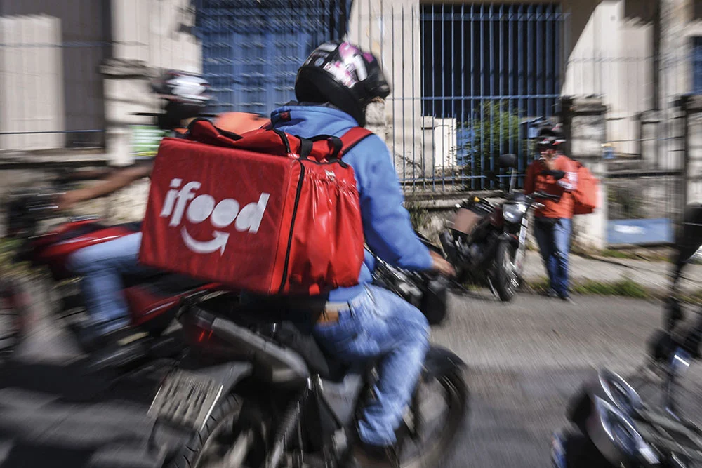 STF julga vínculo de trabalhadores com aplicativos: o que pode mudar?