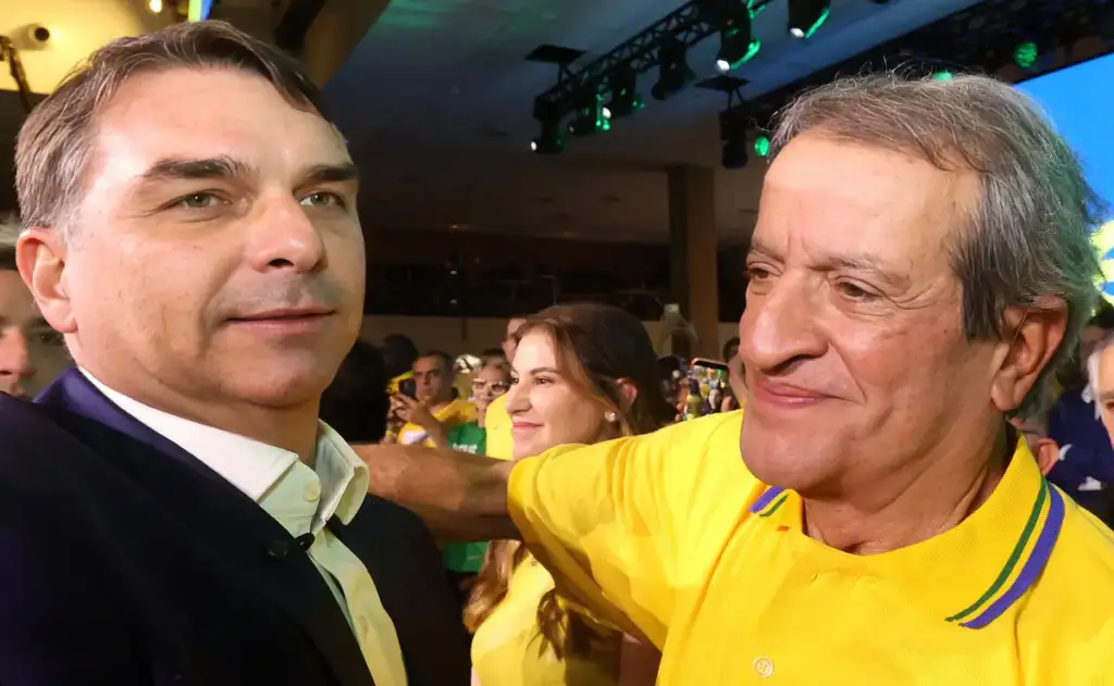 Dino cancela emendas de Valdemar da Costa Neto e outros caciques partidários