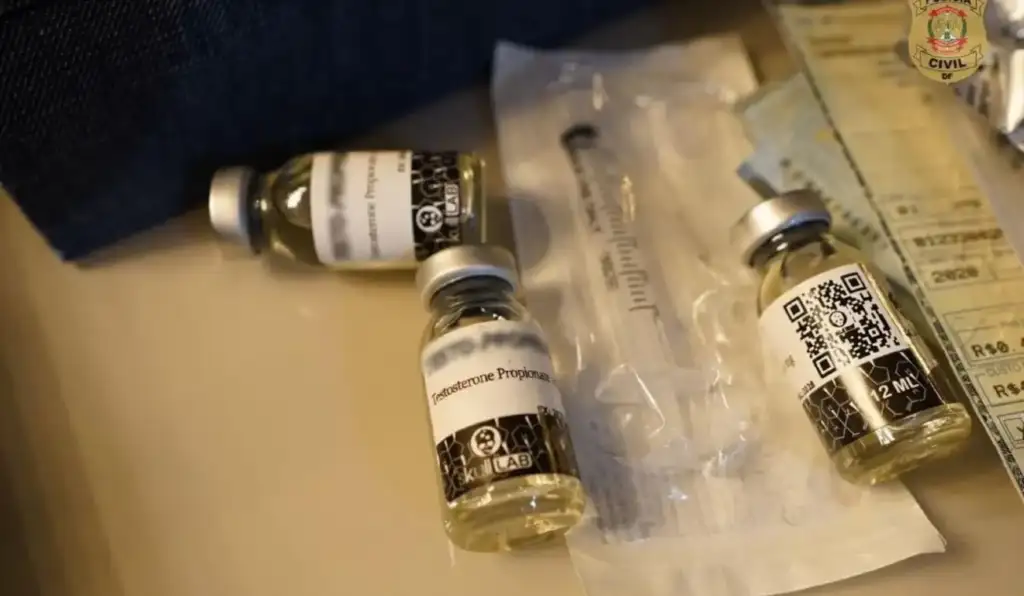 Busca pelo corpo perfeito alimenta mercado clandestino de anabolizantes e suplementos