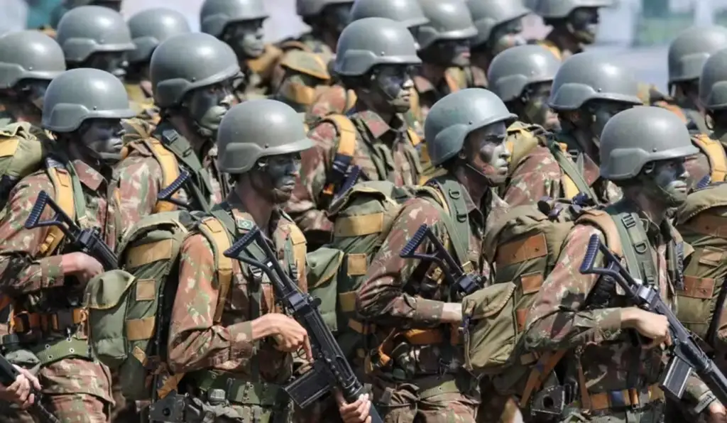 Debandada militar: candidaturas do Exército despencam nas eleições de 2026