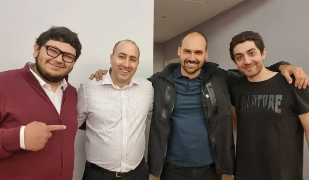 Aliado de Bolsonaro e Milei, Fernando Cerimedo é preso após ataque a ex-companheira