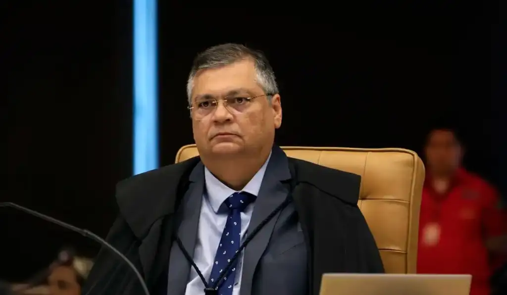 Dino quebra sigilo e expõe megaesquema de corrupção no Maranhão