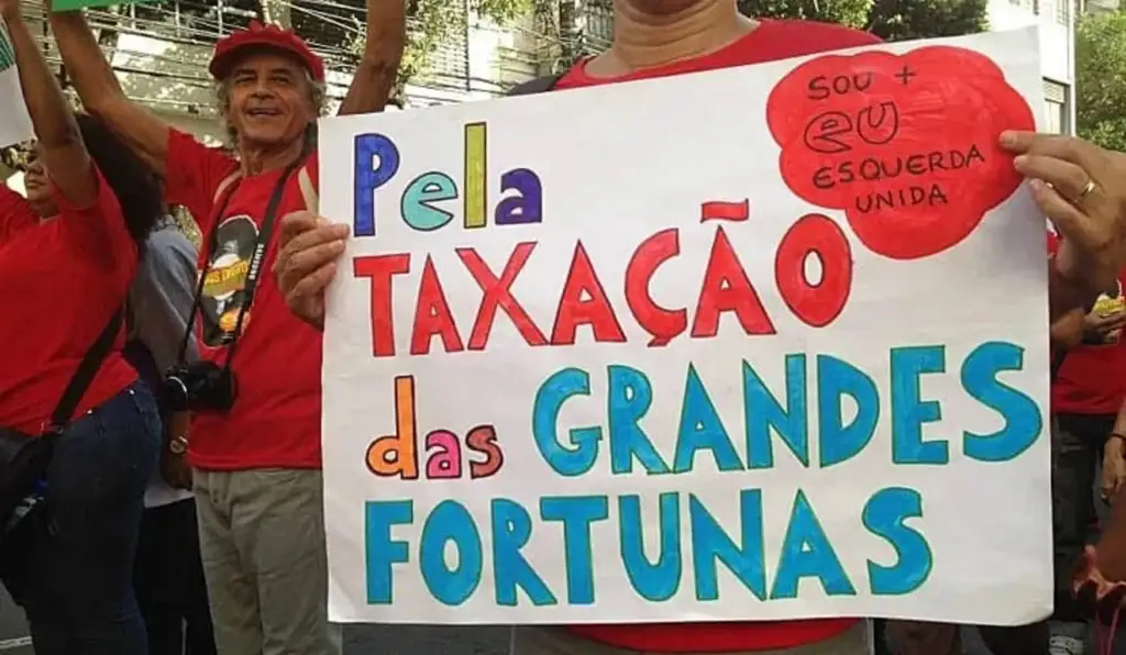 Super-ricos pagam só 4,6% de imposto no Brasil, aponta Oxfam