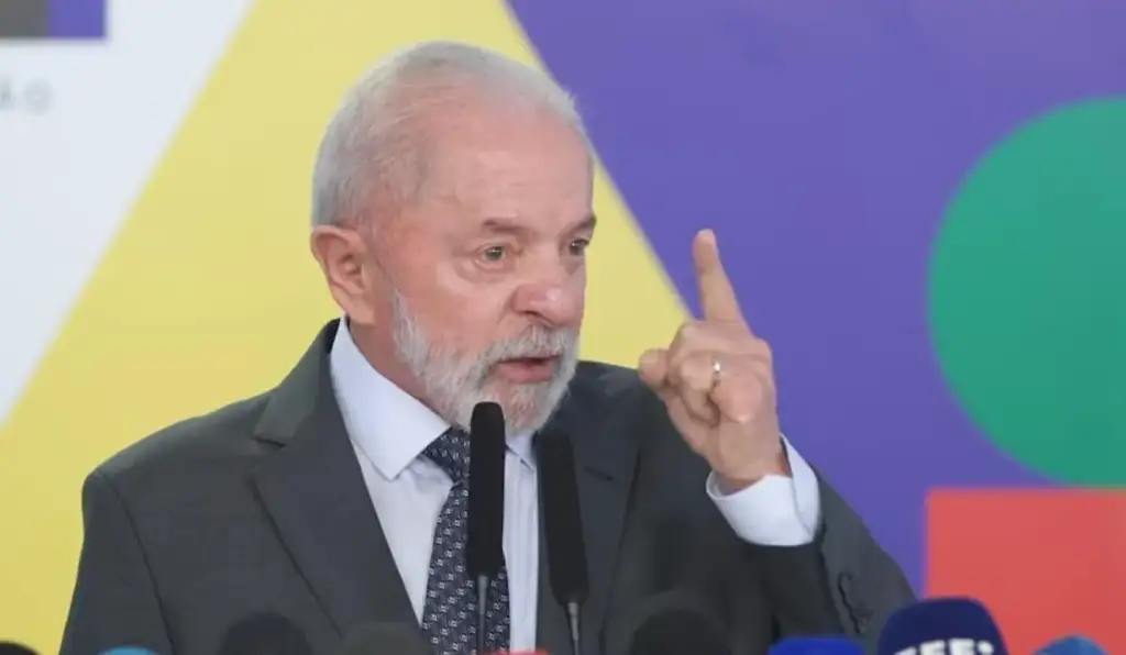 12,5% dos eleitores acreditam que Lula foi substituído por um clone, aponta pesquisa