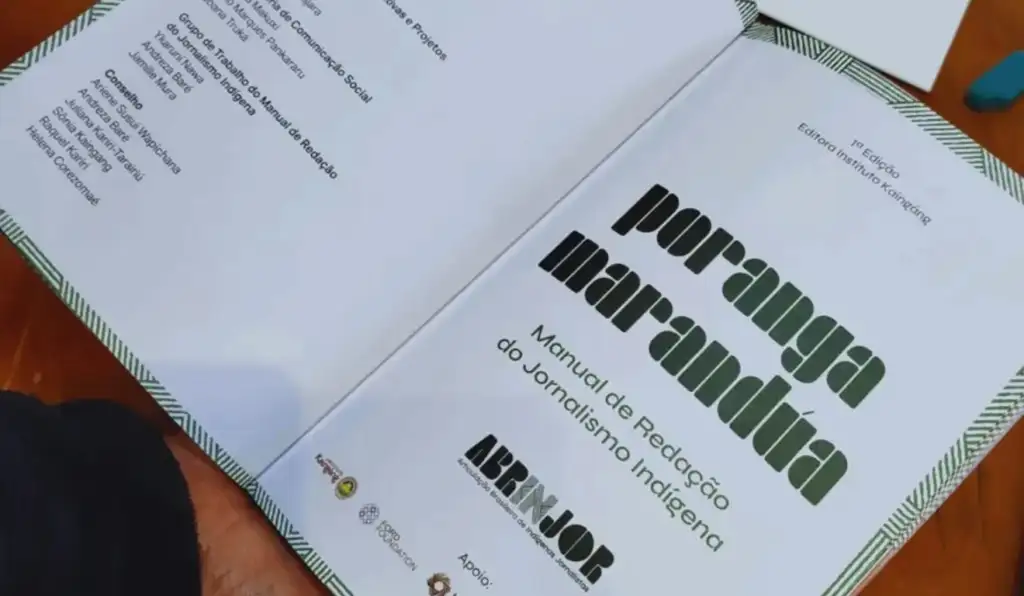 Povos indígenas criam manual para combater preconceitos no jornalismo
