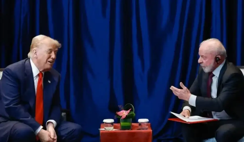Brasil e EUA voltam à mesa após telefonema de Lula a Trump