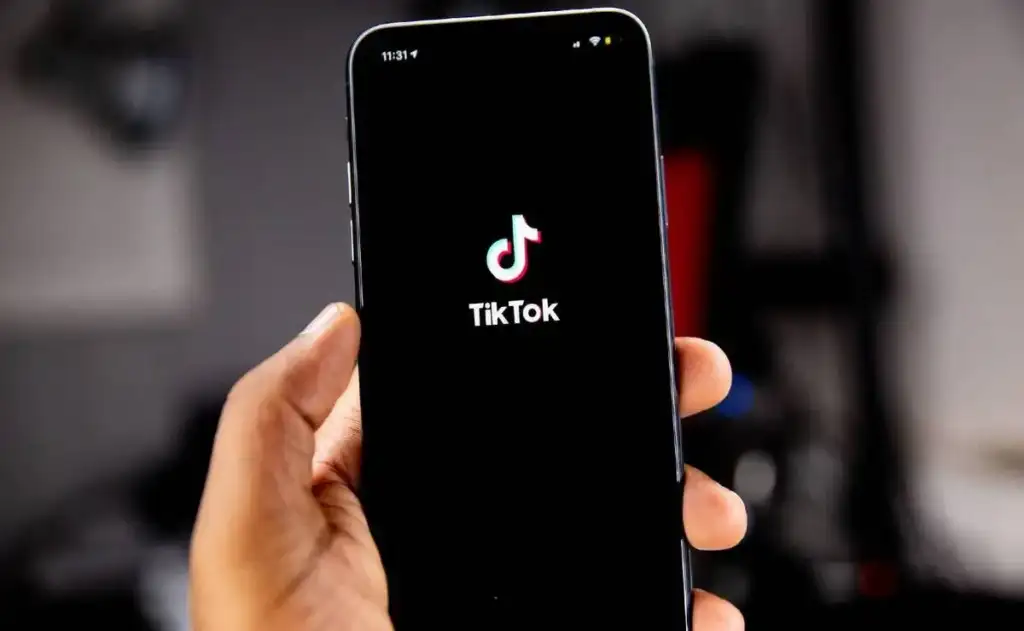 MP de SP abre investigação sobre transmissão de estupro coletivo de menor pelo Tik Tok