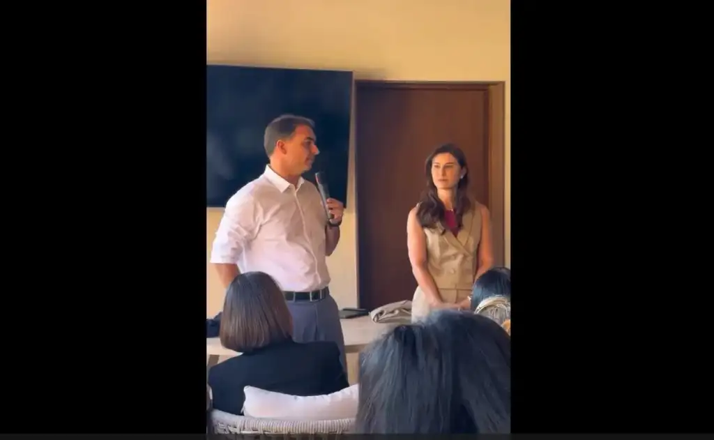 “Nunca entrei em avião do Vorcaro”, mentiu Flávio Bolsonaro, em julho de 2026