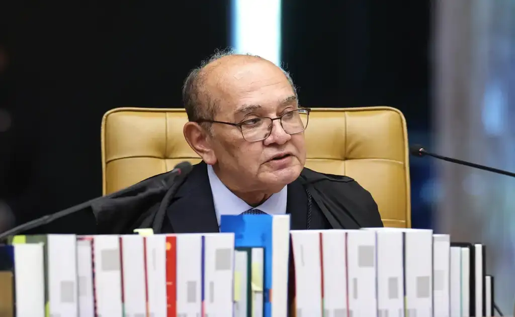 Gilmar Mendes mantém quebra de sigilo de ex-assessora de Flávio Bolsonaro no caso da “rachadinha”