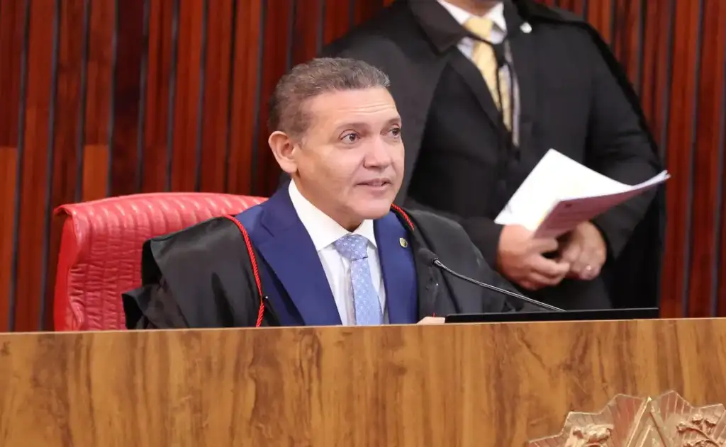 Sob comando de Nunes Marques, TSE rejeita ação do PT contra “deep fake” de Bolsonaro