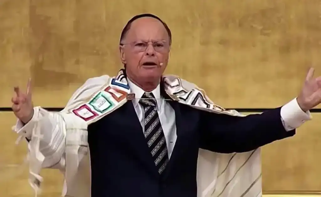 TV Record e Edir Macedo vão ter que pagar R$ 1,5 milhão por fala homofóbica