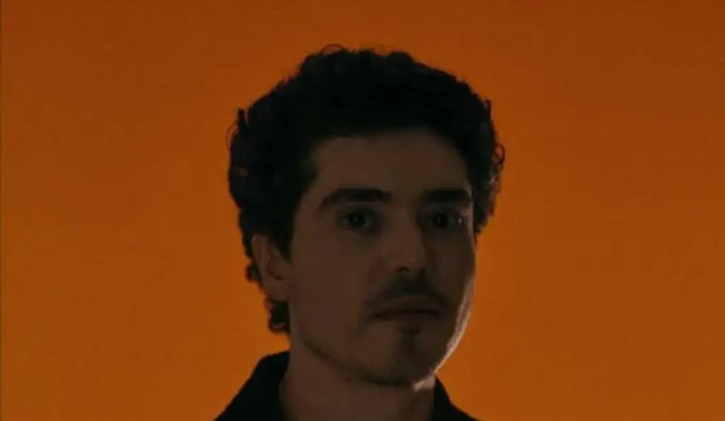 Lourenço Rebetez quebra fronteiras em novo álbum produzido por Arto Lindsay