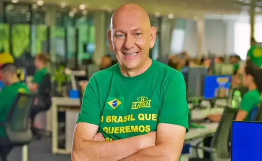 MPT denuncia dono da Havan por assédio eleitoral e pede R$ 30 milhões de indenização