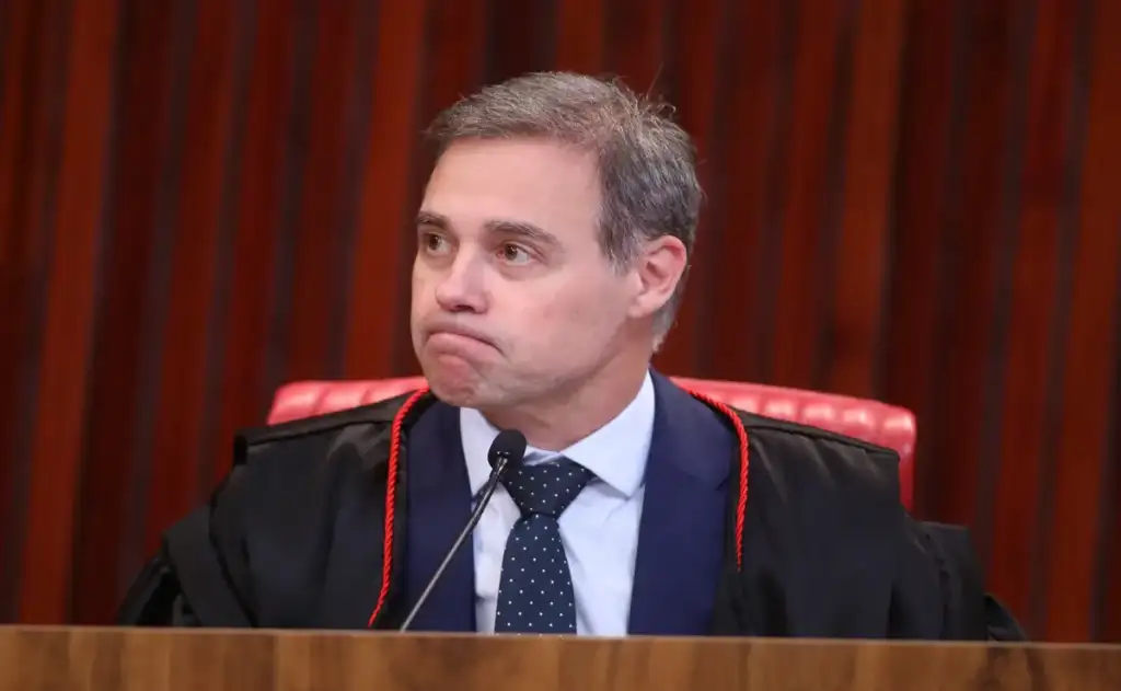 Mendonça queria derrubar diretor da PF e interferir na PGR
