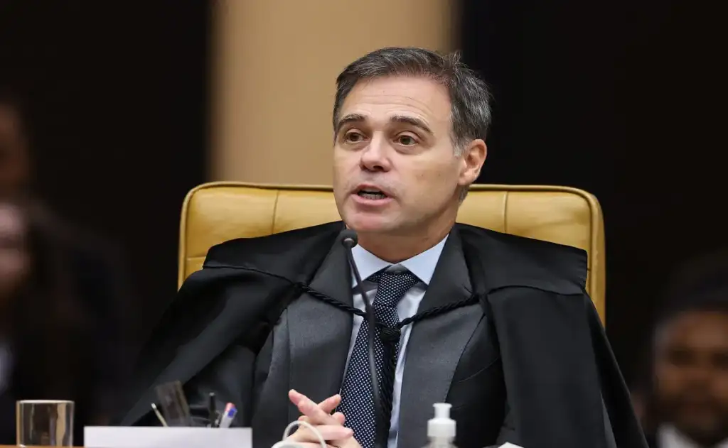 Bomba: Instituto de André Medonça recebeu R$ 5 milhões de parceiro de Vorcaro