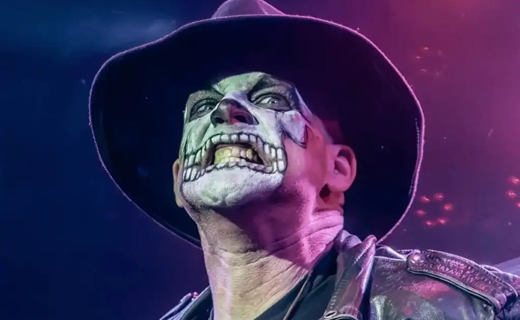 Ex-vocalista do Misfits cancela turnê no Brasil após protestos antifascistas
