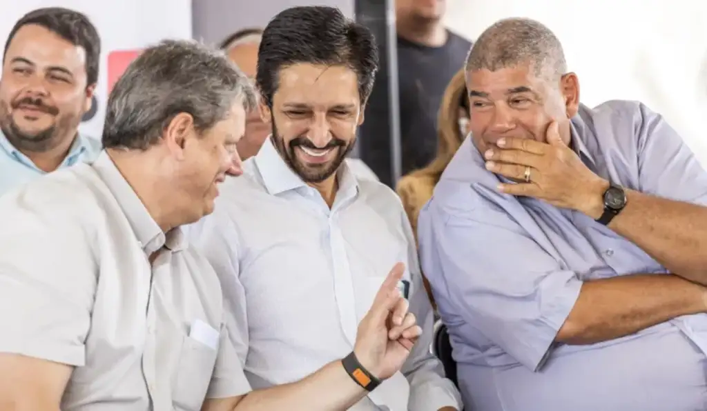 PCC pode ser responsável por controlar mais da metade das empresas de ônibus de São Paulo