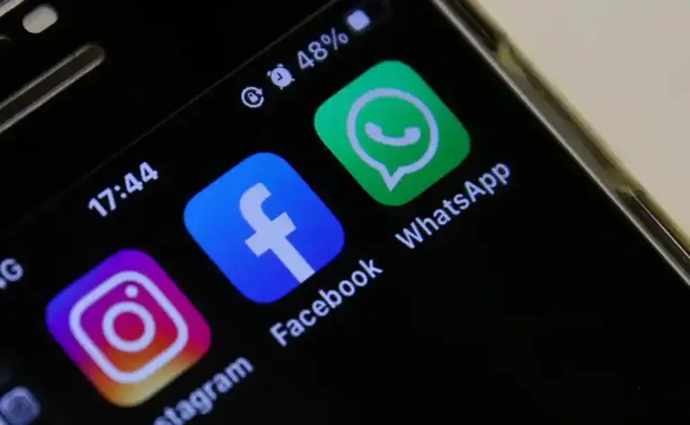 Segundo a denúncia, entre setembro e outubro de 2026, foram registrados mais de mil casos de moderação desproporcional nas redes da Meta