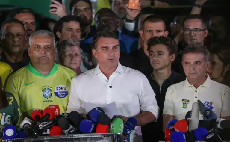 Ex-candidato do PL volta atrás e diz agora que vai pedir investigação da chapa de Lula por suposto abuso do poder econômico