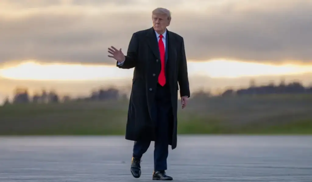 Trump em queda: aprovação vai a 34% e 71% veem EUA no rumo errado