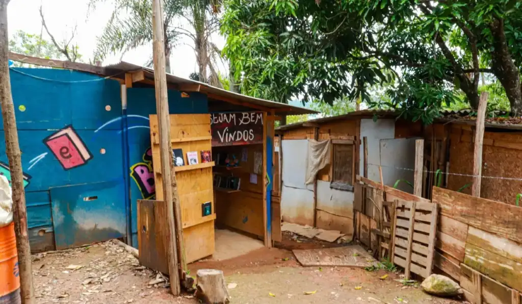 Justiça manda despejar quase 100 famílias e autoriza demolição de casas em Cajamar (SP)