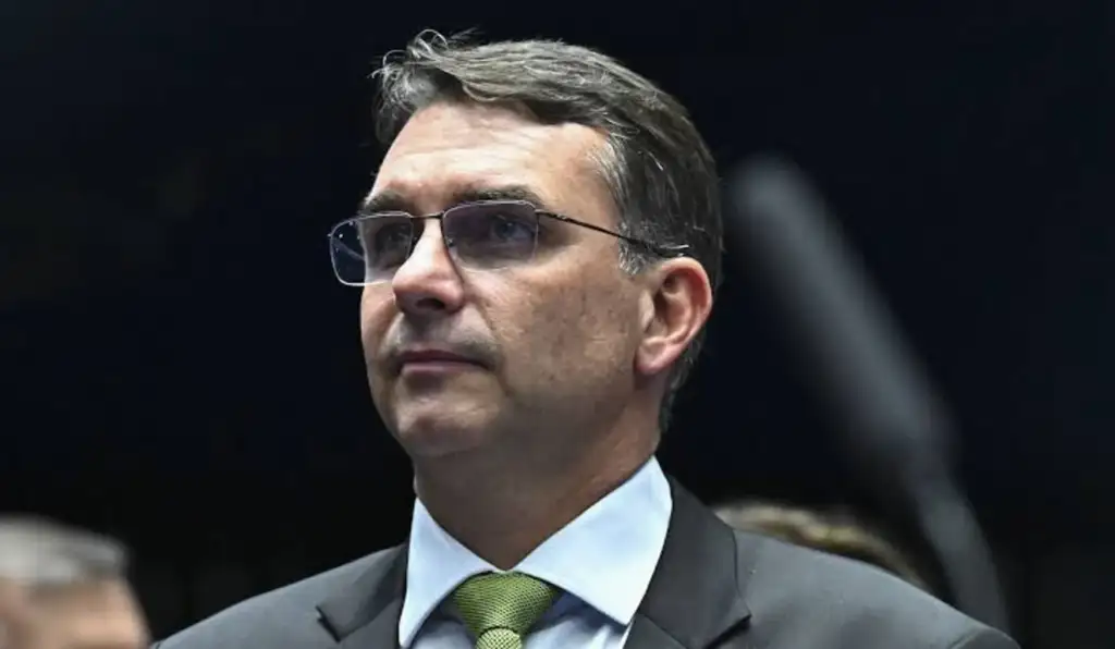 Emendas de Flávio beneficiaram ONG inexistente e empresas investigadas por cartel