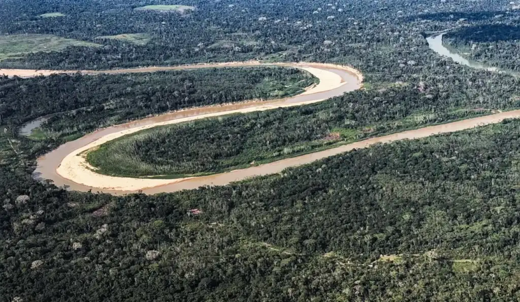 Holanda anuncia US$ 500 milhões para fundo ambiental criado por Lula