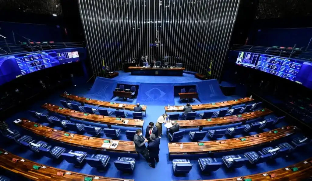 Senado muda de cara e grupo pró-impeachment do STF chega a 49 integrantes