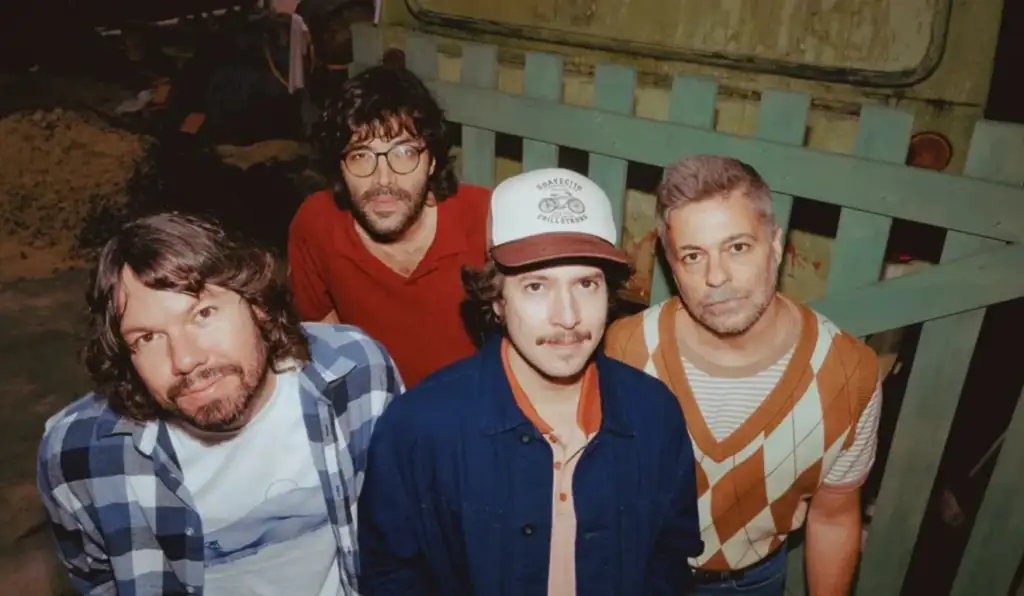 Maglore toma o palco do Basement Cultural e apresenta novo álbum em Curitiba