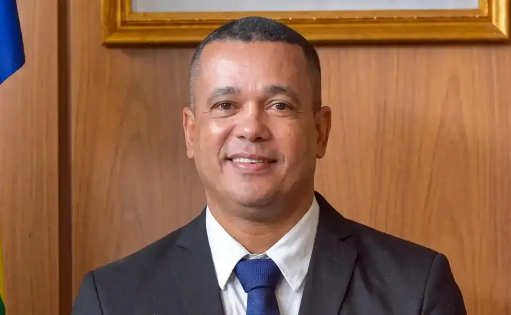Secretário de Segurança que incentivou “prisão de petistas” no Maranhão é afastado